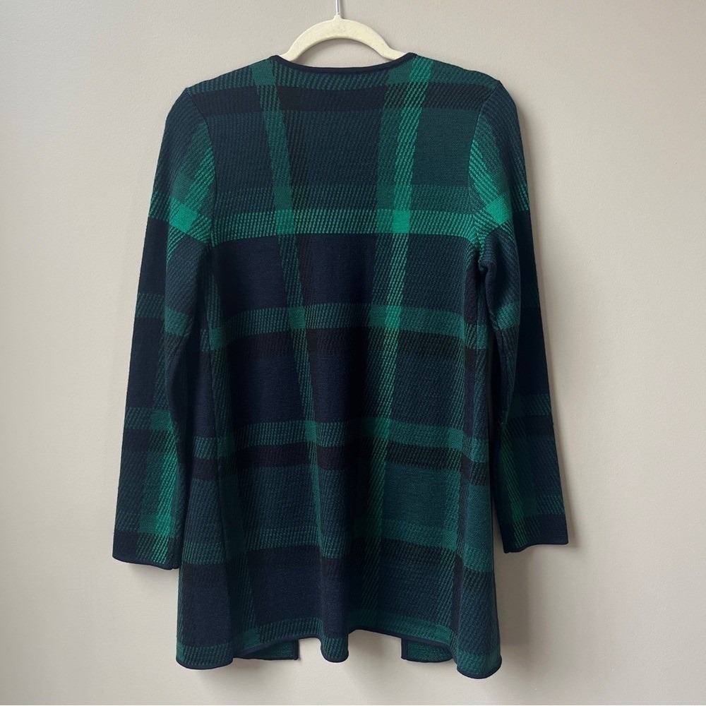 Talbots Cardigan‎ Sweater Women's Small 100% Merino Wool Plaid Navy Blue Green - Picture 2 of 8